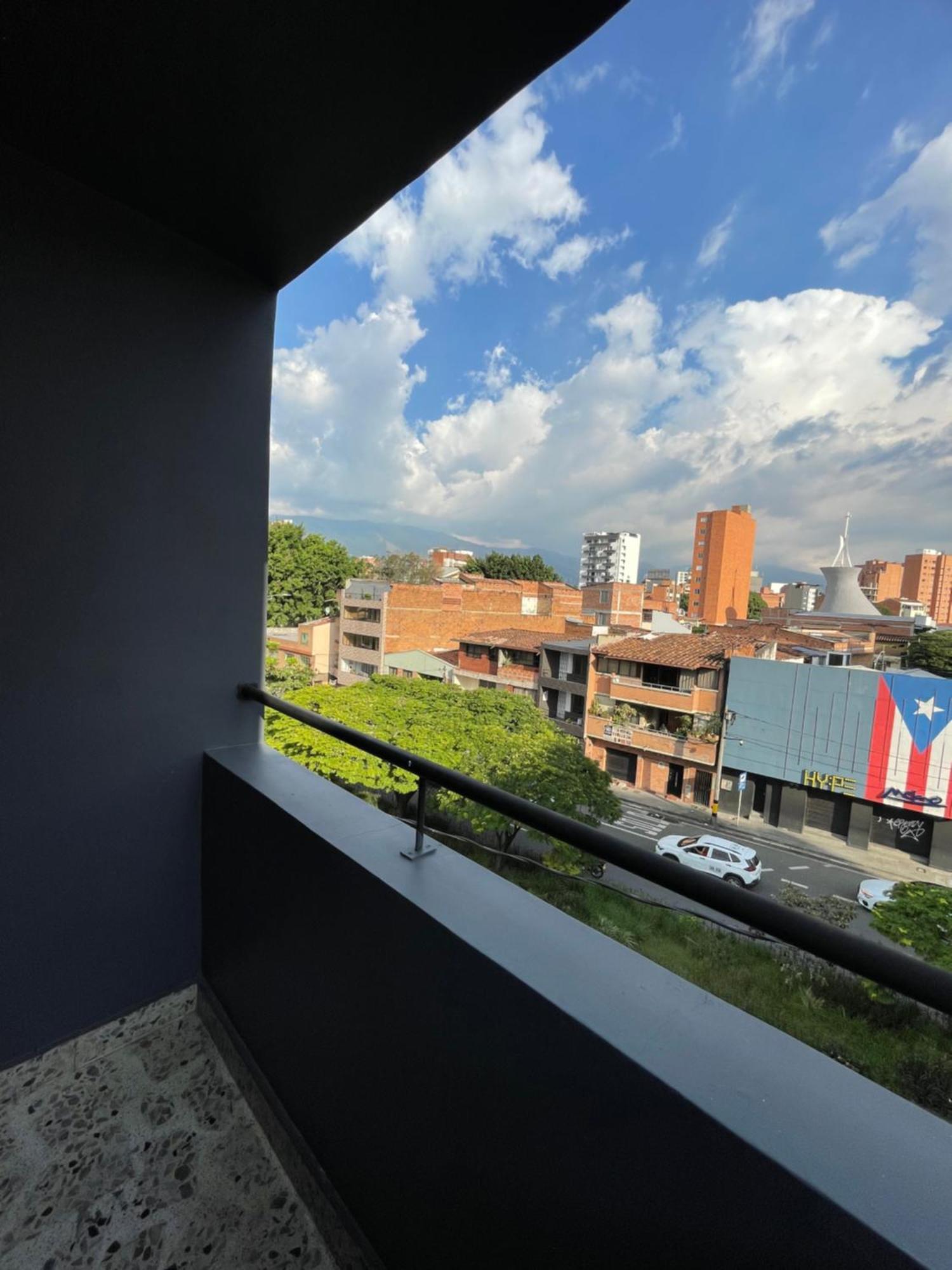 Hotel Ofix Medellín Extérieur photo